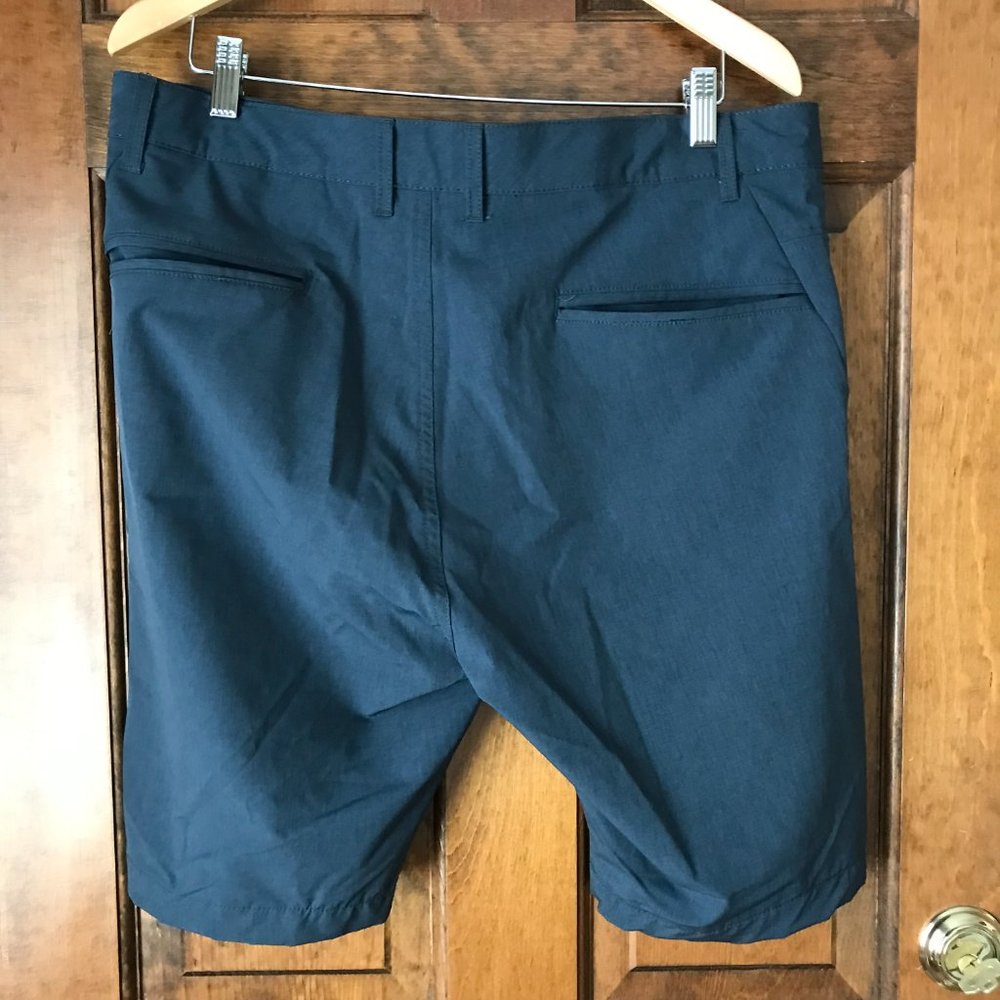 Kenneth Cole Flat Front Blue Heather Lightweight Tech Shorts Size 36 - Picture 7 of 11